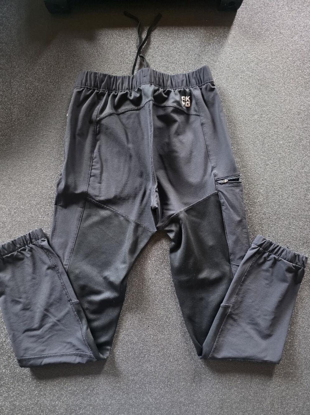 Black Women's Performance Joggers with Zip Pocket and Drawstring Waist